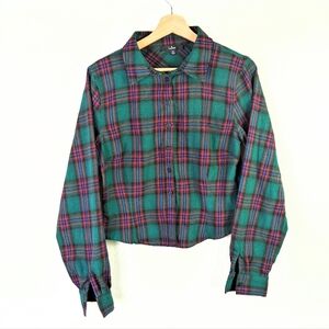 Lulu's Size M Green Plaid Cropped Flannel Button Up